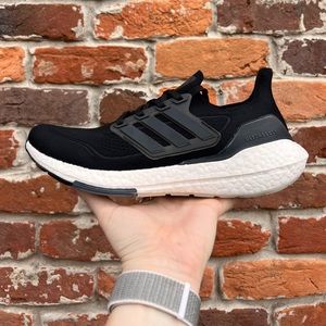 Adidas Ultraboost 21